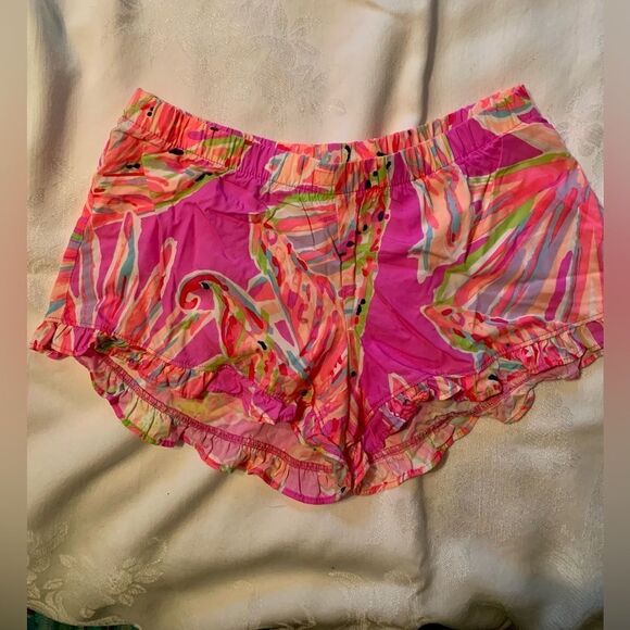 Lilly Pulitzer Shorts - Picture 5 of 5